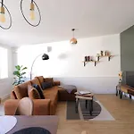 Lägenhet Le Patio - Spacieux T3 Avec Climatisation Et Jardin Privatif Bergerac