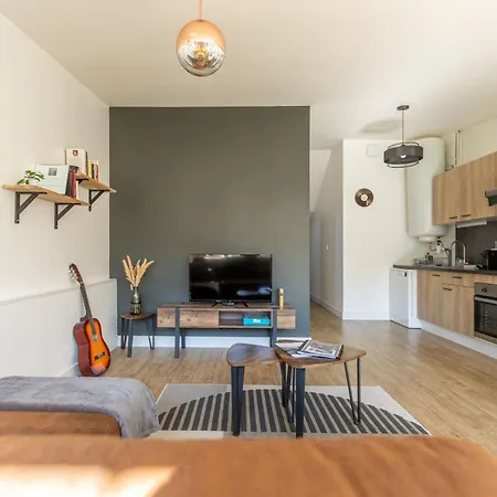 Le Patio - Spacieux T3 Avec Climatisation Et Jardin Privatif * Bergerac